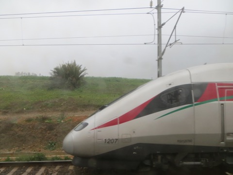 Tren Al Boraq en movimiento en Marruecos